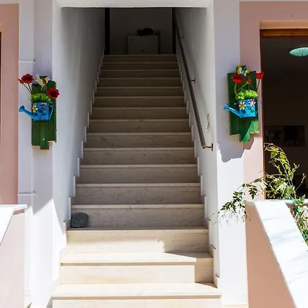 Monopati Apartment